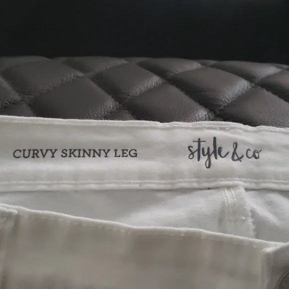 Style & Co Jeans - Picture 3 of 4